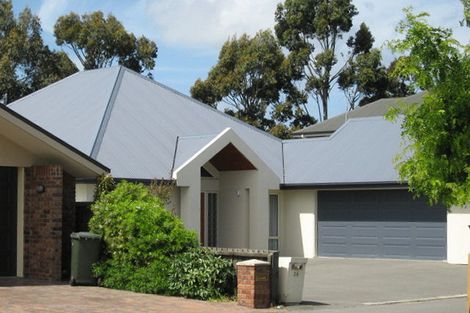 Photo of property in 24 Avon Gate, Russley, Christchurch, 8042