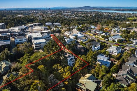 Photo of property in 178 Hinemoa Street, Birkenhead, Auckland, 0626