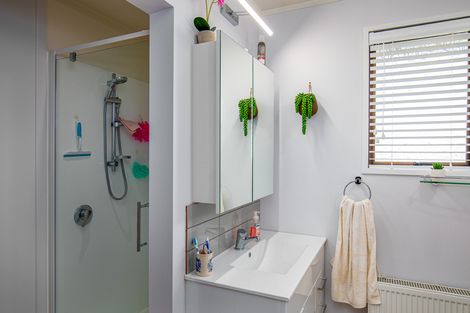 Photo of property in 65 Newcastle Street, Clyde, 9330