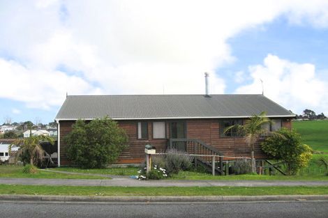 Photo of property in 8 Bellbird Crescent, Dargaville, 0310