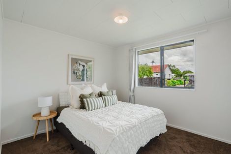 Photo of property in 19 Ellicott Road, Nawton, Hamilton, 3200