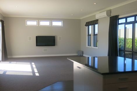 Photo of property in 19 Hunter Drive, Awatoto, Napier, 4110