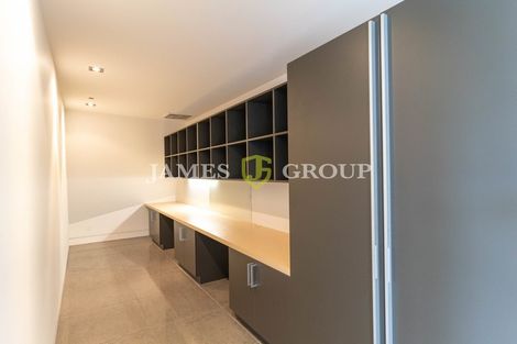 Photo of property in 18a Railway Street, Newmarket, Auckland, 1023