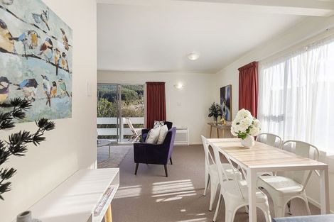 Photo of property in 11a Florio Terrace, Tawa, Wellington, 5028