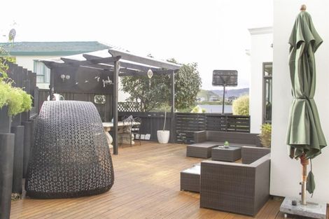 Photo of property in 10 Claverton Grove, Churton Park, Wellington, 6037