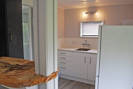 Photo of property in 126 Oneriri Road, Kaiwaka, 0573