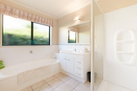 Photo of property in 1 Orchid Place, Ohauiti, Tauranga, 3112