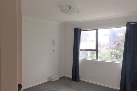 Photo of property in 2 Stephen Street, Tawa, Wellington, 5028