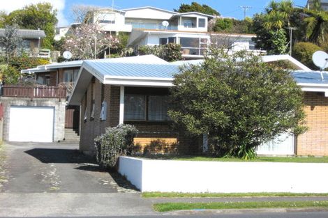Photo of property in 2/20 Rimu Street, Strandon, New Plymouth, 4312