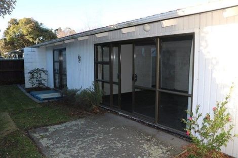 Photo of property in 93 Grahams Road, Burnside, Christchurch, 8041