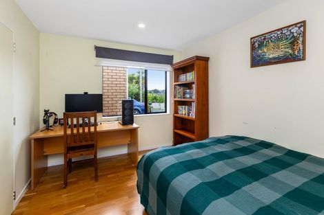 Photo of property in 446f West Coast Road, Glen Eden, Auckland, 0602