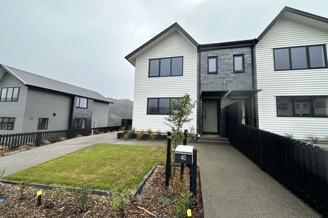 Photo of property in 40 Turtleback Avenue, Whitby, 5024