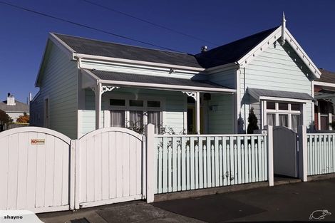 Photo of property in 12 Sale Street, Napier South, Napier, 4110
