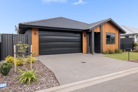 Photo of property in 2b Kauri Lane, Omokoroa, 3114