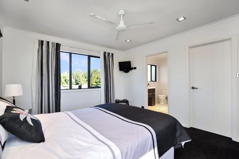 Photo of property in 2 Ludlow Drive, Huntingdon, Ashburton, 7774