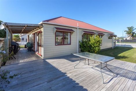 Photo of property in 1 Tudor Grove, Whitianga, 3510