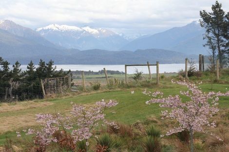 Photo of property in 401d Kakapo Road, Te Anau, 9672