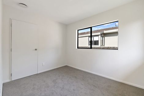 Photo of property in 11b Bay Street, Red Beach, 0932