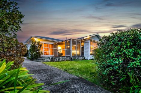 Photo of property in 413 Devon Street West, Lynmouth, New Plymouth, 4310