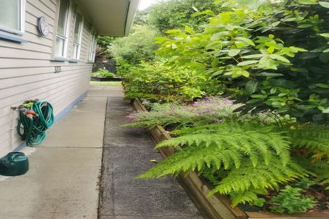 Photo of property in 36 Sequoia Place, Sunnynook, Auckland, 0620