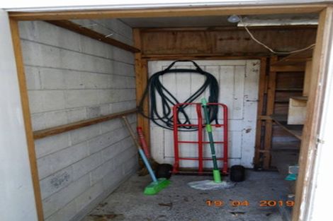 Photo of property in 9 Fraser Avenue, Johnsonville, Wellington, 6037