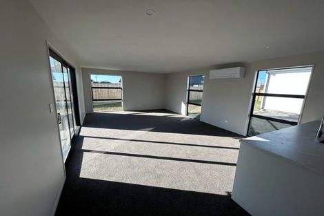 Photo of property in 27 Marcoola Drive, Rolleston, 7614