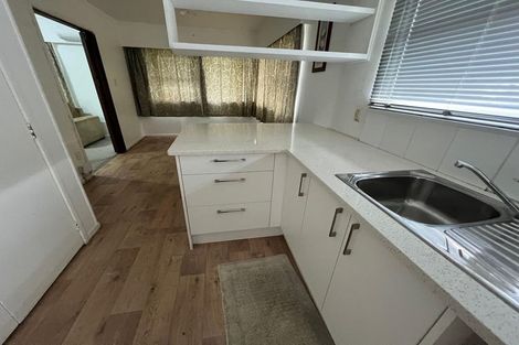 Photo of property in 13 Rowandale Avenue, Manurewa, Auckland, 2102