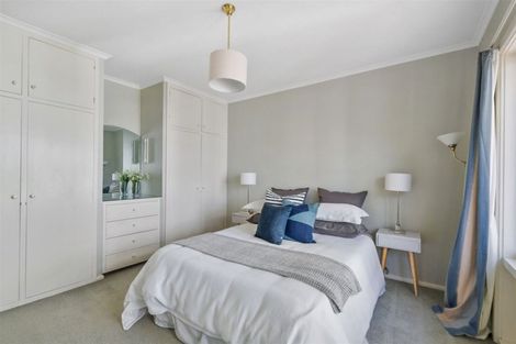 Photo of property in 147 Straven Road, Fendalton, Christchurch, 8014