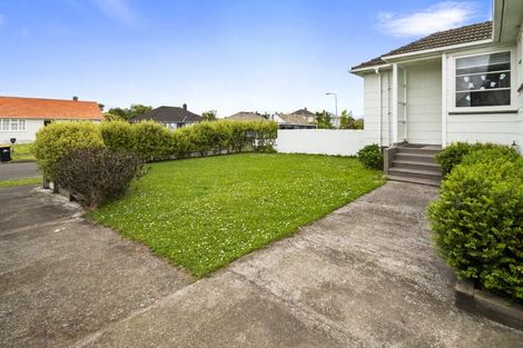 Photo of property in 65 Andrew Avenue, Roslyn, Palmerston North, 4414