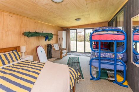 Photo of property in 16 Te Kiri Street, Himatangi Beach, Foxton, 4891