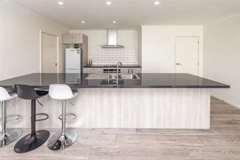 Photo of property in 30 Longbeach Drive, Castlecliff, Whanganui, 4501