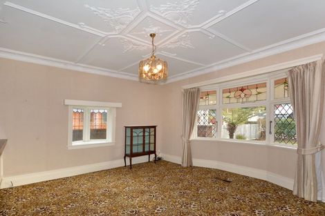 Photo of property in 217 Bay View Road, Saint Clair, Dunedin, 9012