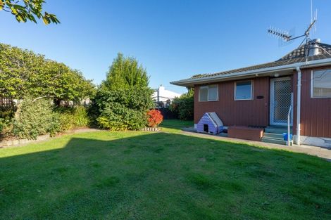 Photo of property in 10 Te Kama Street, Levin, 5510