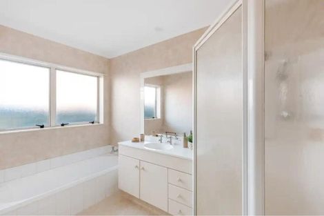 Photo of property in 4 Monterey Key, Papamoa Beach, Papamoa, 3118