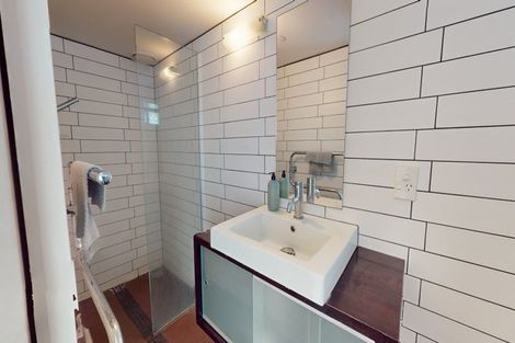 Photo of property in Stadium Garden Flats, 111/107 Thorndon Quay, Pipitea, Wellington, 6011