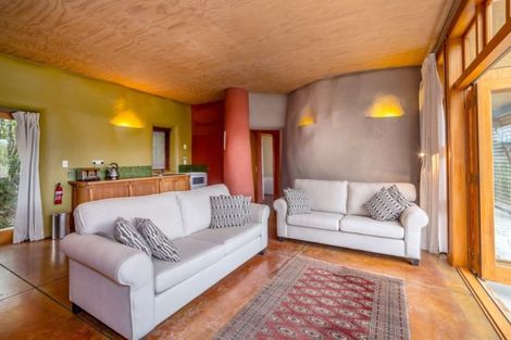 Photo of property in 22 Cambridge Road, Martinborough, 5711