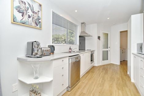 Photo of property in 5 Halligan Place, Belfast, Christchurch, 8051