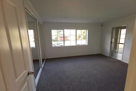 Photo of property in 33 Princeton Parade, Albany, Auckland, 0632