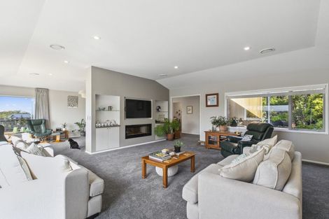 Photo of property in 38 Rajkot Terrace, Broadmeadows, Wellington, 6035