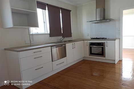 Photo of property in 321 Hillsborough Road, Hillsborough, Auckland, 1042