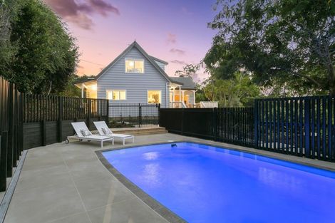 Photo of property in 84 Upper Harbour Drive, Greenhithe, Auckland, 0632