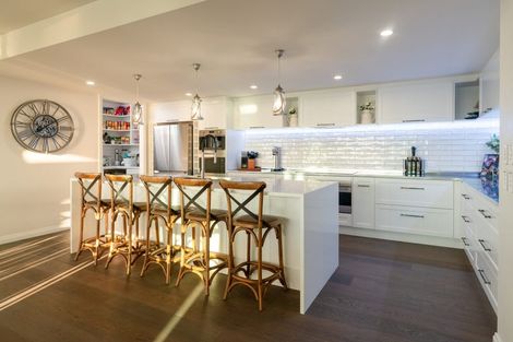 Photo of property in 87 Rutherford Drive, Waikanae Beach, Waikanae, 5036