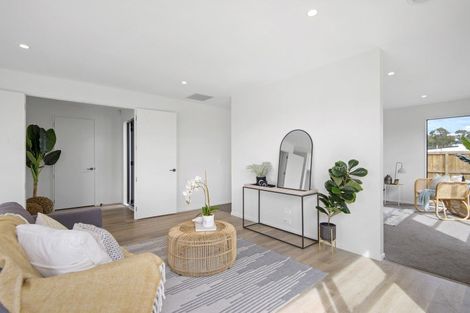 Photo of property in 12 Dynes Road, Rolleston, 7615