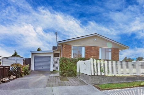Photo of property in 2 Skye Street, Heidelberg, Invercargill, 9812