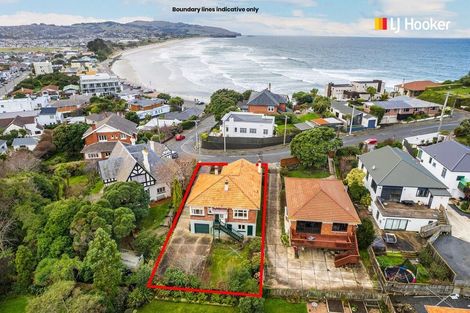 Photo of property in 24 Cliffs Road, Saint Clair, Dunedin, 9012