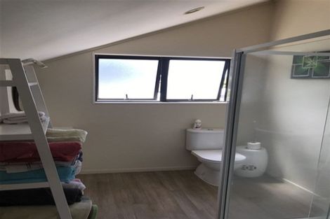 Photo of property in 1/549 Weymouth Road, Weymouth, Auckland, 2103