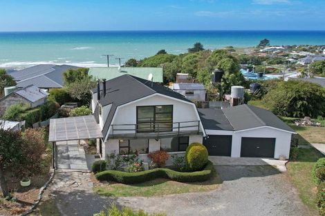 Photo of property in 17 Burnett Street, Kakanui, Oamaru, 9495