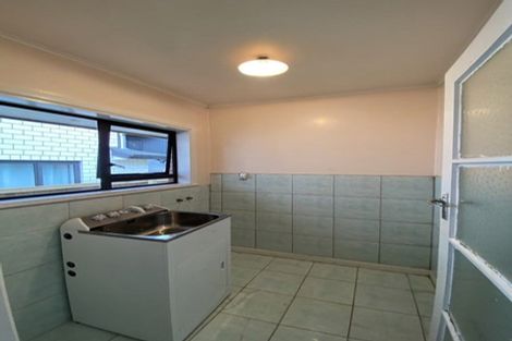 Photo of property in 18 Fraser Road, Papatoetoe, Auckland, 2025