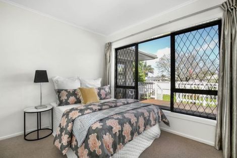 Photo of property in 18 Carbine Road, Mount Wellington, Auckland, 1060