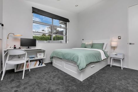 Photo of property in 42 Livingstone Street, Westmere, Auckland, 1022